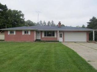 5328 Lennon Rd, Swartz Creek, MI 48473