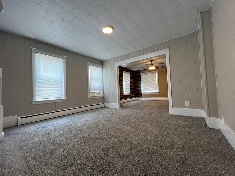 136 Sanders Rd — Photo 14