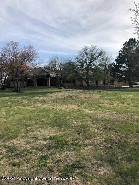 1st image of 2400 Gardenia Pl