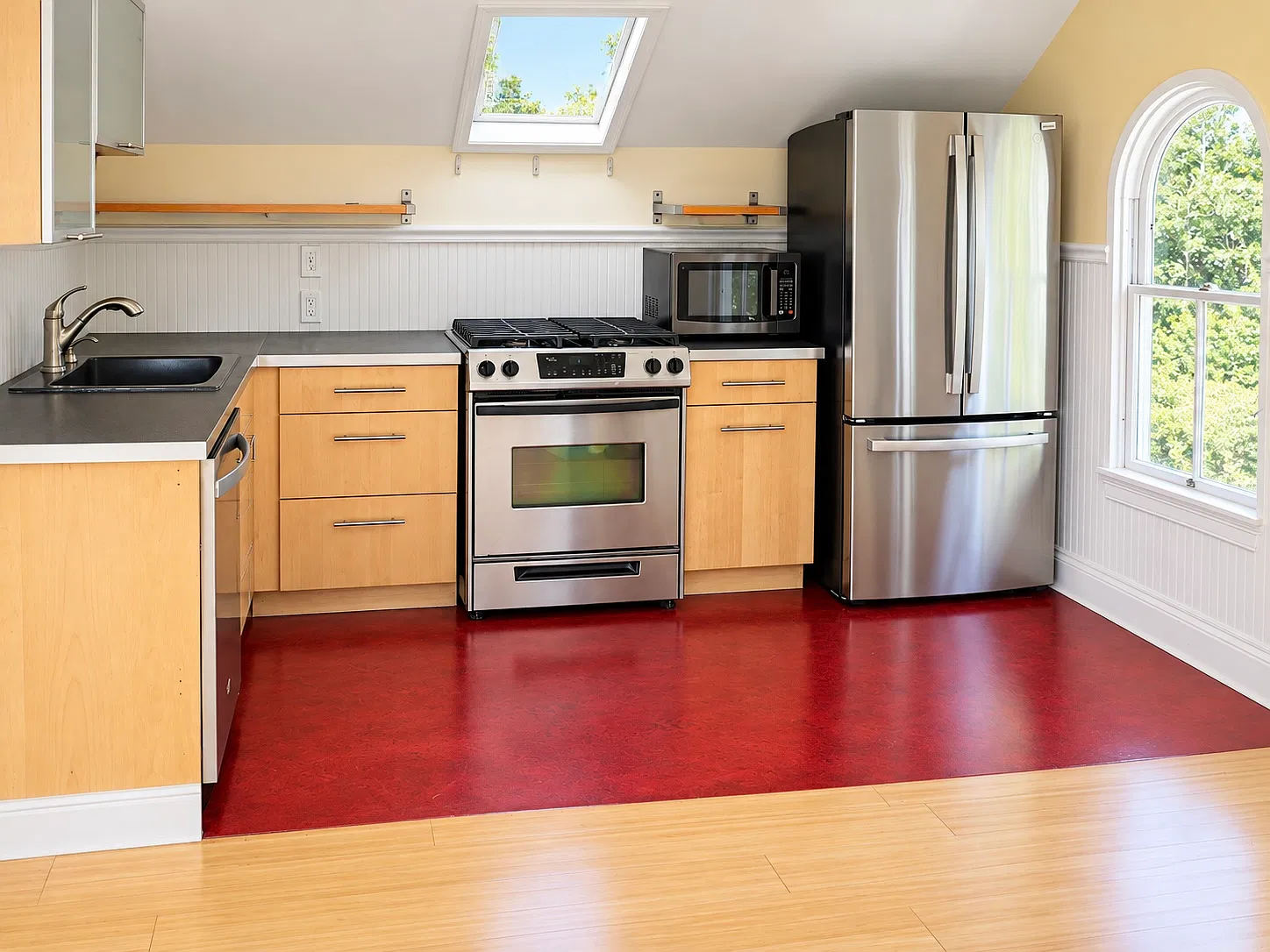 2 bed, $2,895 — Photo 3