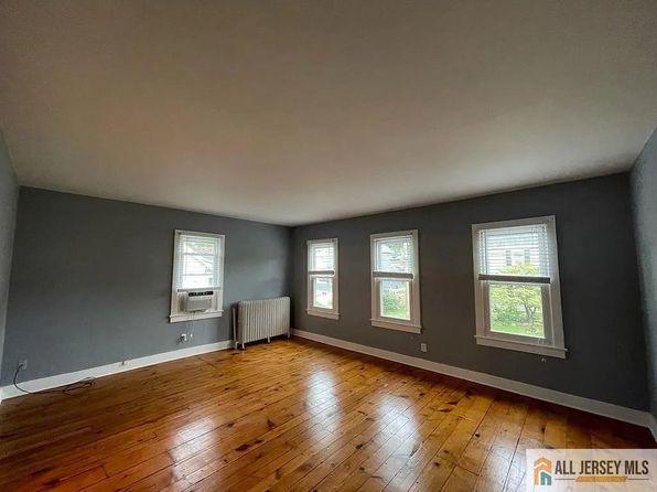 38-40 Brunswick Ave #2