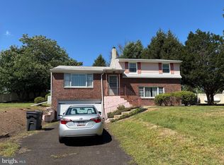 131 Rocksville Rd, Holland, PA 18966