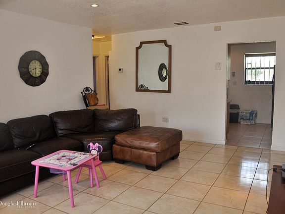 2nd image of 2450 NW 17th St