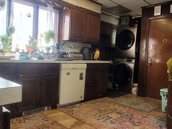 21 Mayberry Ave #1, Medford, MA 02155