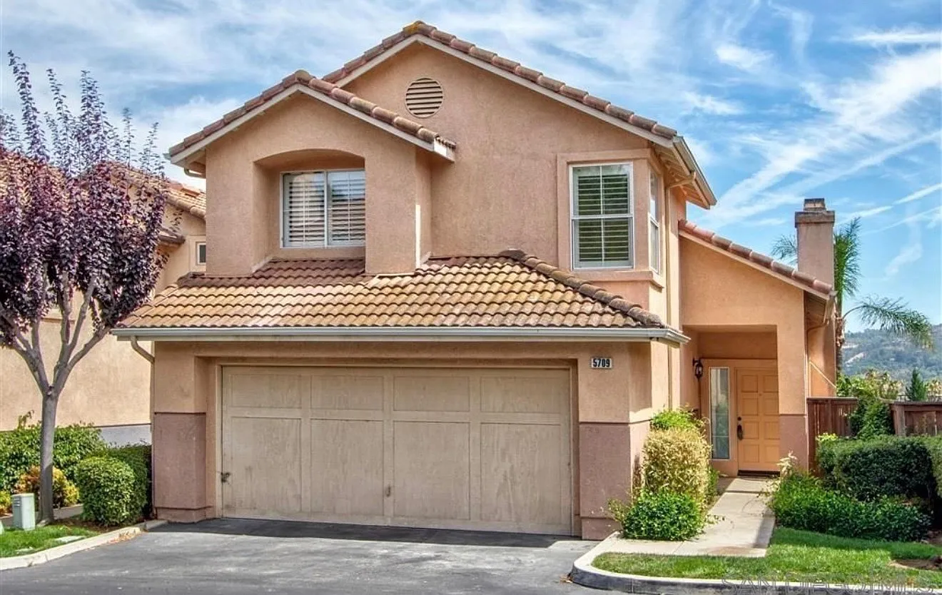 3 bed, 1400 sqft, $3,999 — Photo 1