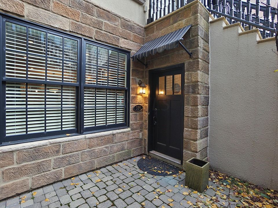 1st image of 186 E Gay St