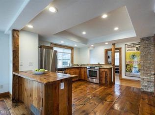 718 Walton St, Fort Atkinson, WI 53538