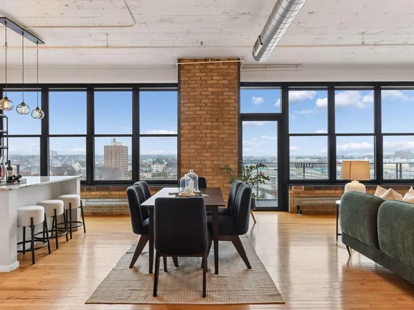 290 Market St Unit 607, Minneapolis, MN 55405