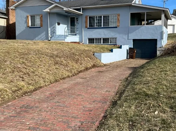 22 High St, Franklin, OH 45005