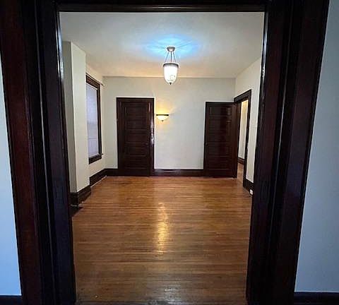 4th image of 135 W 1st Ave #1