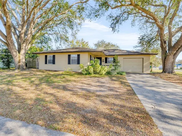 2481 Lake Helen Osteen Rd, Deltona, FL 32738