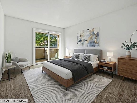 4th image of 2125 W Steele Lane