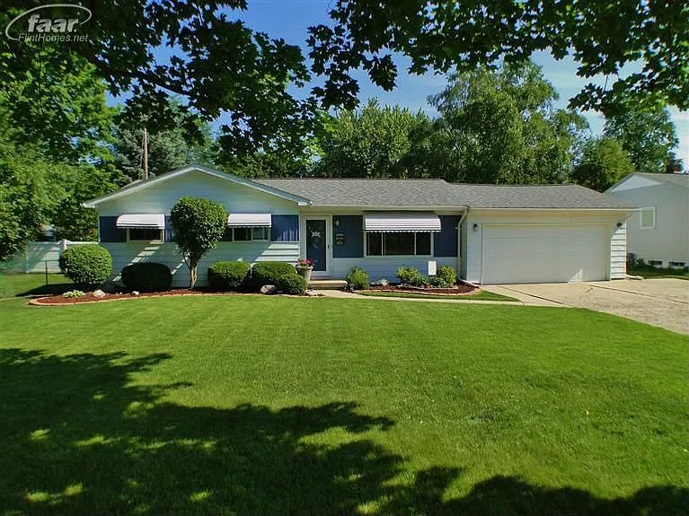 5508 Westchester Dr photo 1