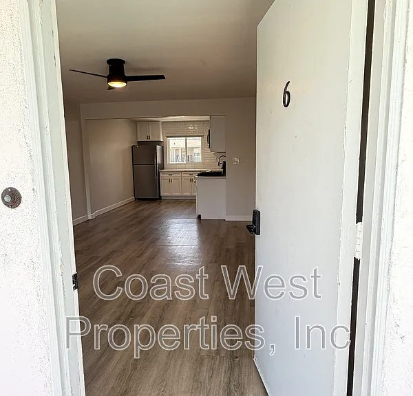 4802 Orchard Ave #6 — Photo 1