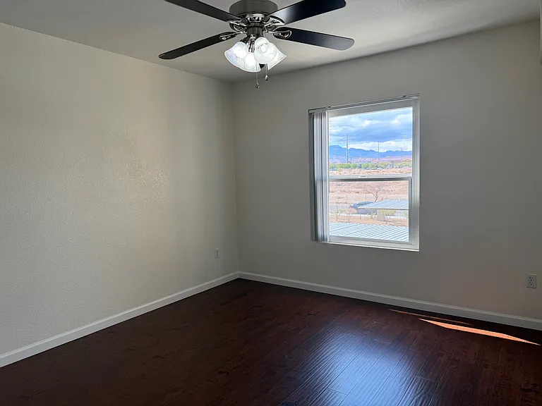 6650 W Warm Springs Rd #B — Photo 7