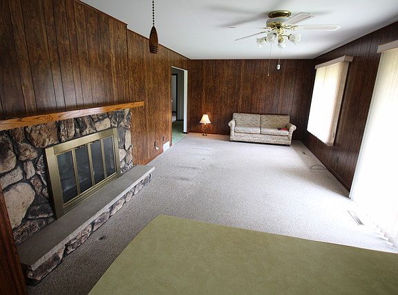 5th image of 402 N 5th St