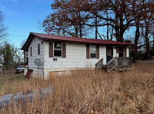 1240 Deepwoods Rd, Hardy, VA 24101