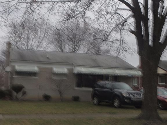 2nd image of 28712 Alvin St
