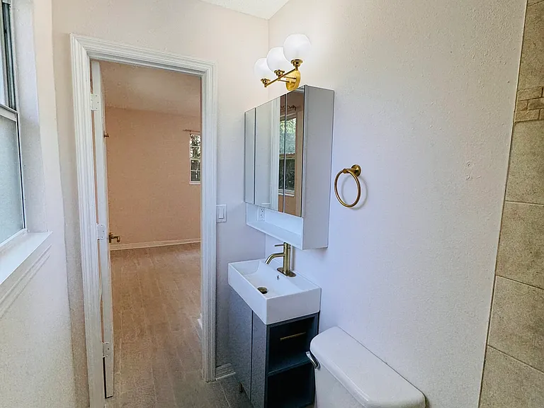 6650 Pinnochio Dr — Photo 19