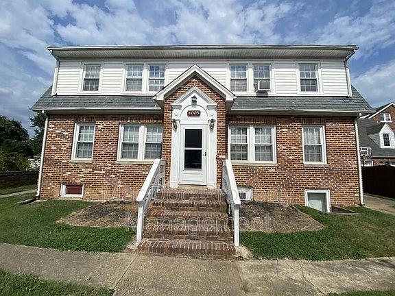 2nd image of 1003 Kenmore Ave #2-K22