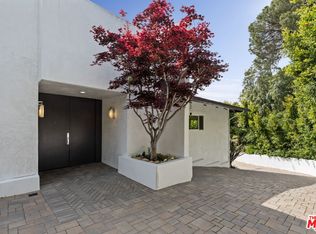 641 Walther Way, Los Angeles, CA 90049