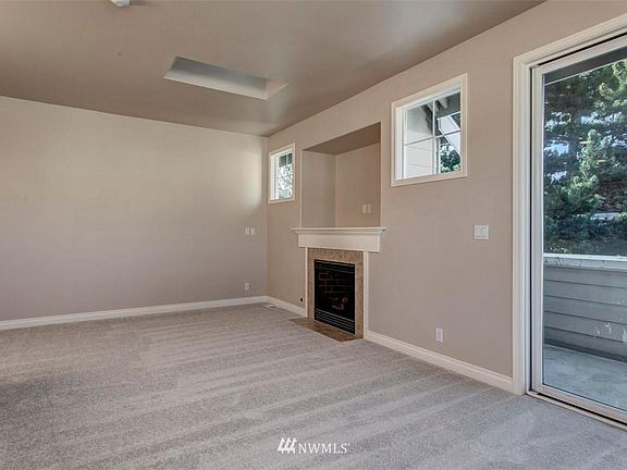 5th image of 6311 189th Pl NE