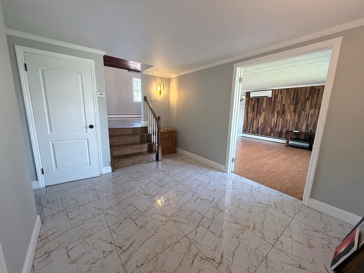 4 bed, 1500 sqft, $4,800 — Photo 2