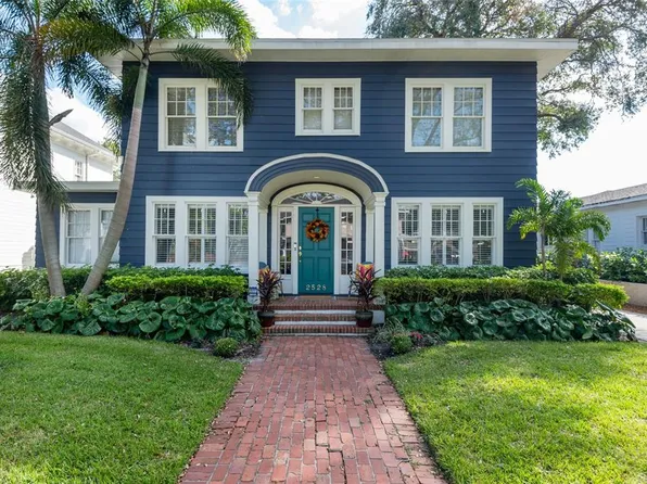 2528 W SUNSET DRIVE, TAMPA, FL 33629