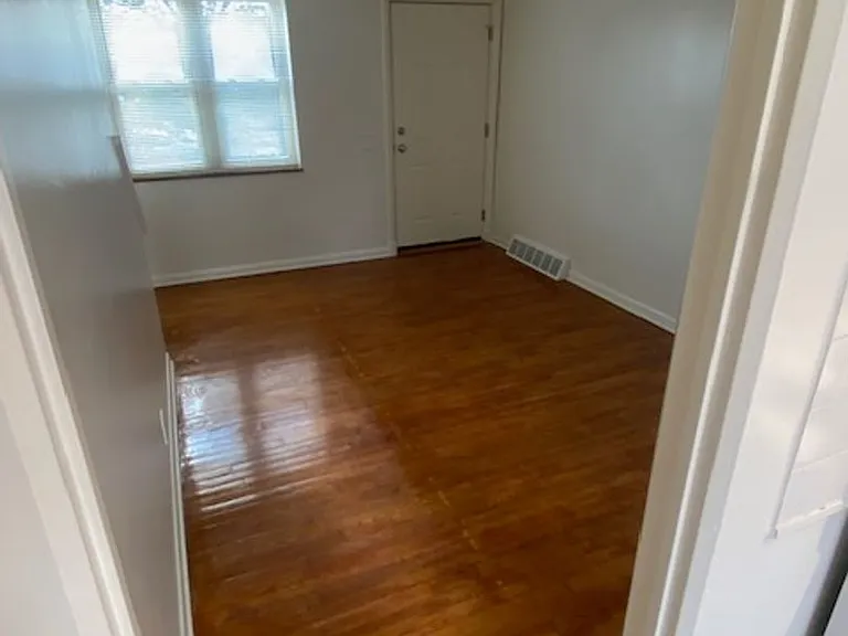 2112 Fulton Rd NW — Photo 3