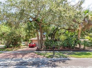 670 Cypress Rd, Vero Beach, FL 32963