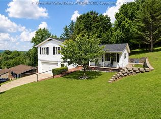 105 Bradley Dr, Cross Lanes, WV 25313