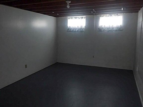 5th image of 1350 16th Ave S