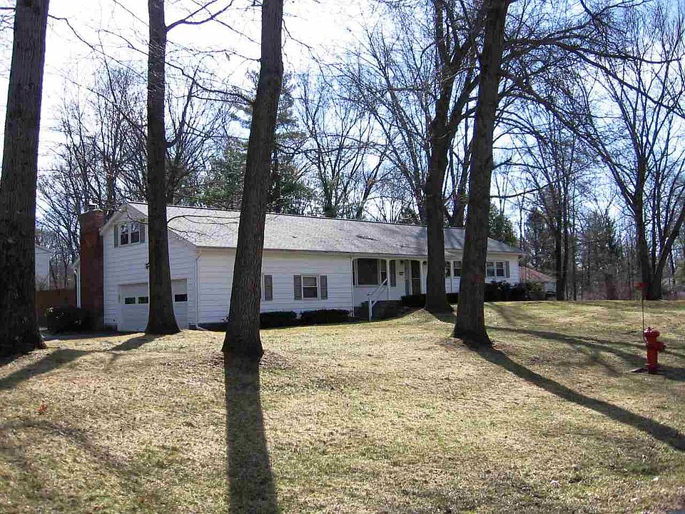 1st image of 43 Juniper Dr