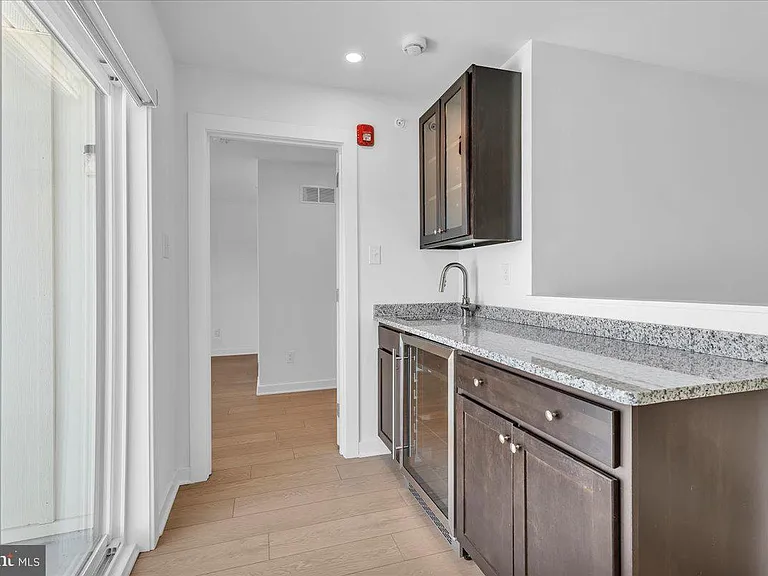 904 Riverplace Dr — Photo 20
