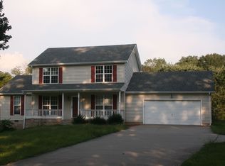 885 Gip Manning Rd, Clarksville, TN 37042