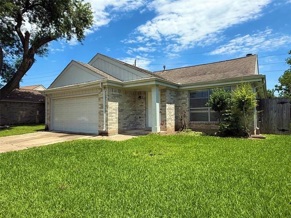 2131 Highland Hills Dr