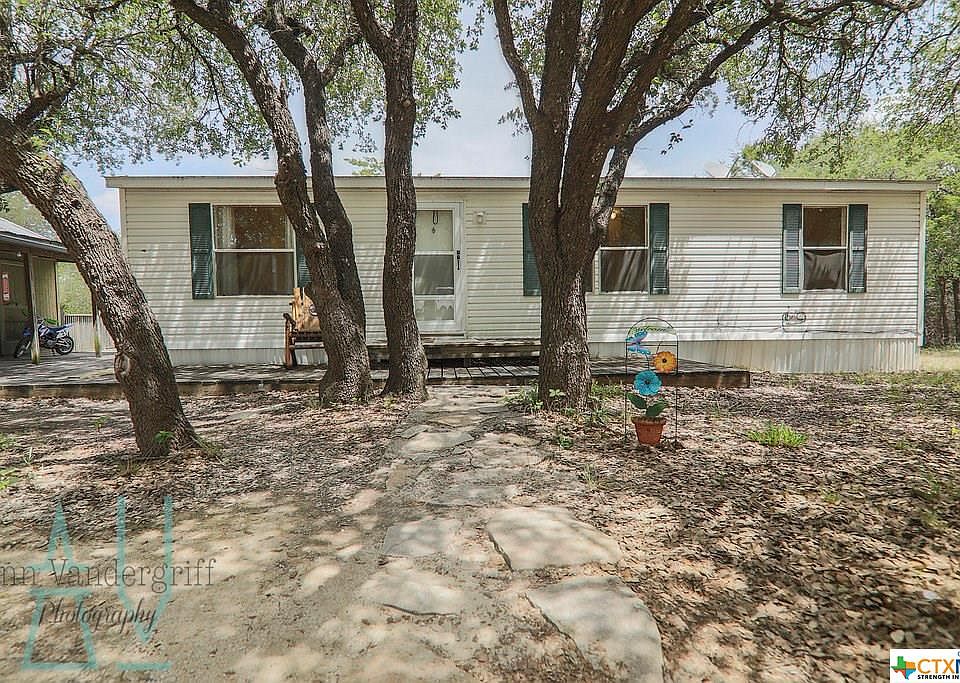 1st image of 319 Acorn Ln