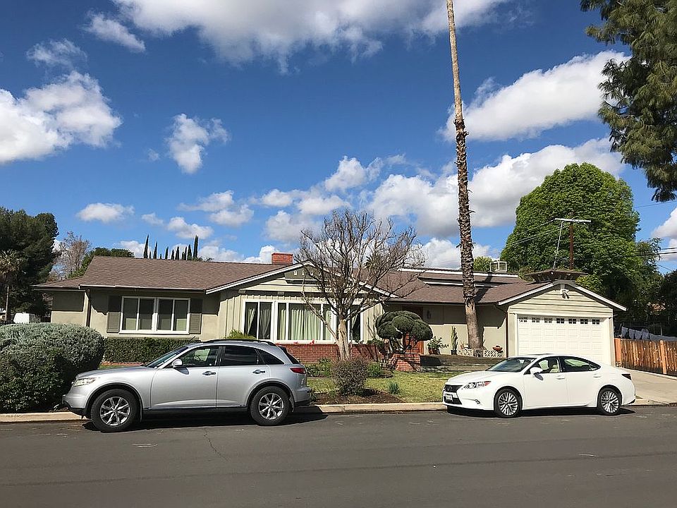 1st image of 22701 Berdon St