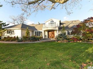 1081 Channel Rd, Hewlett, NY 11557