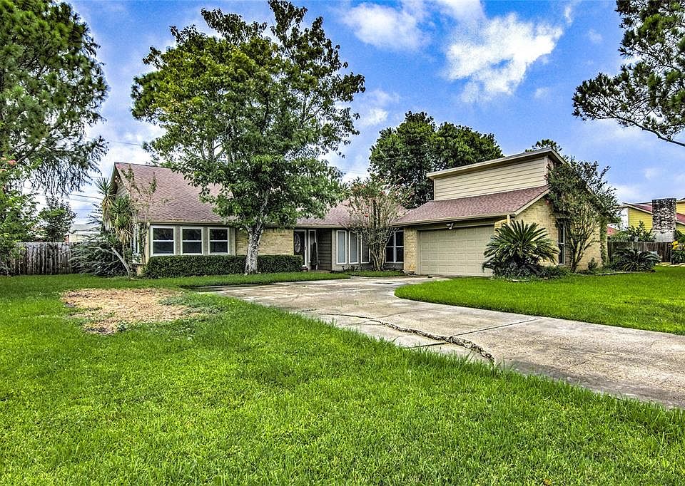 1st image of 3724 Evergreen Dr