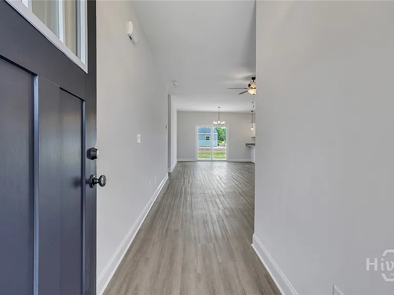 336 Crosswinds Dr — Photo 4