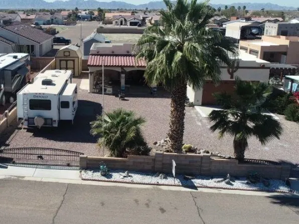 11742 Cortez St, Wellton, AZ 85356