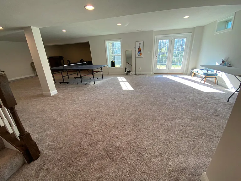 Walk-out basement
