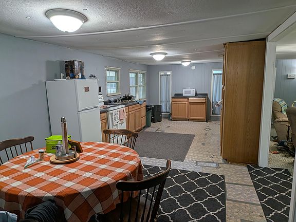 2nd image of 123 Hard Rector Ln