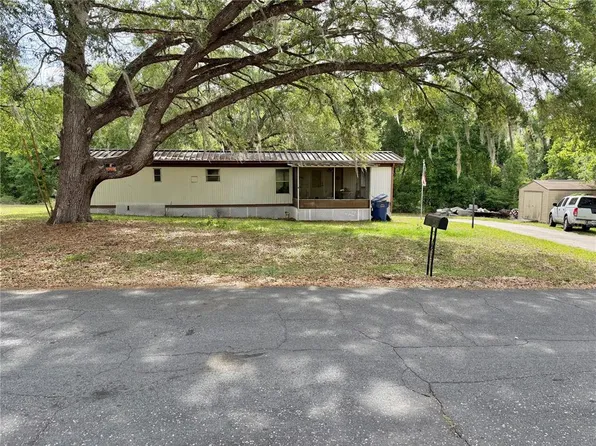 9165 S Starfish Ave, Floral City, FL 34436