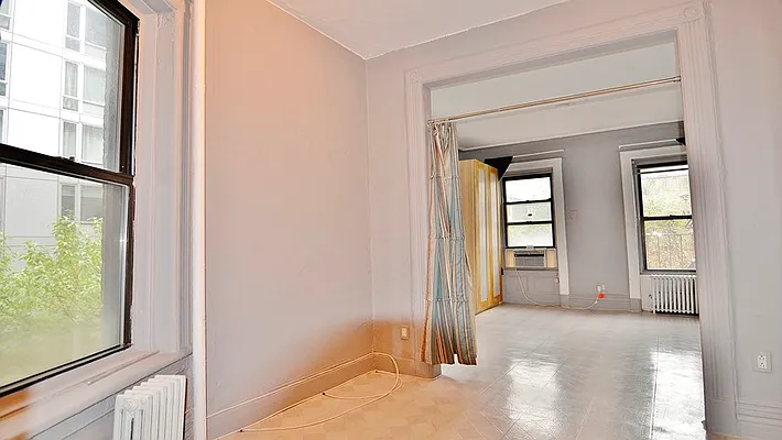 Rented by Park Property Advisors | media 8