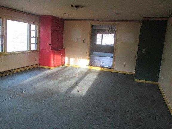 80 MILAND DR, COLHESTER, CT. 06415