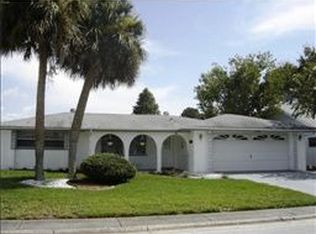 7700 Summertree Ln, New Port Richey, FL 34653