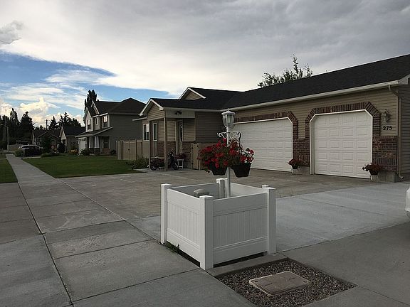 2nd image of 275 Seagull Dr