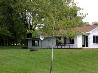 4695 N Comstock Ave, Hesperia, MI 49421